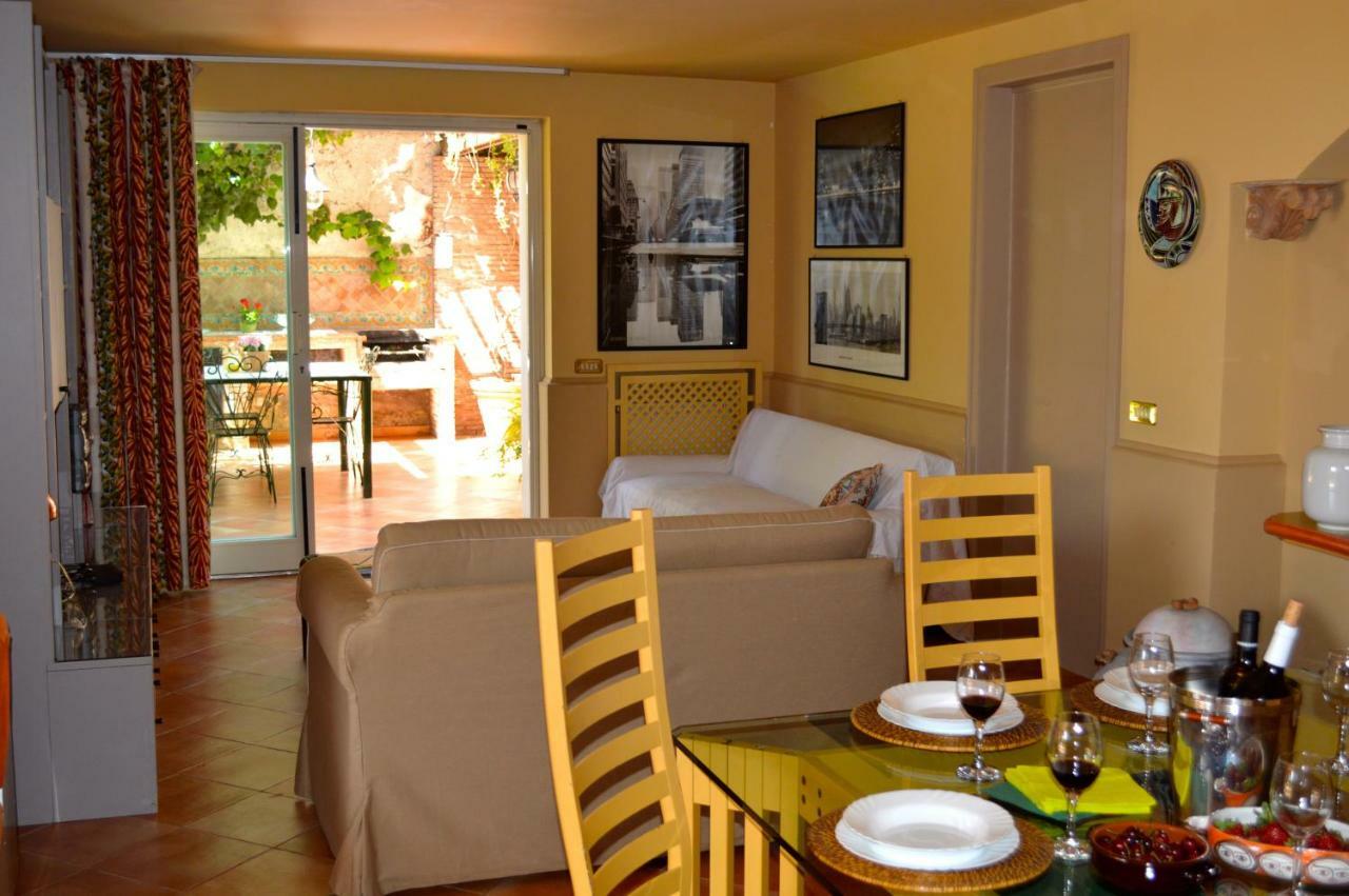 Casa Magnolia Lejlighed Gravina di Catania Eksteriør billede